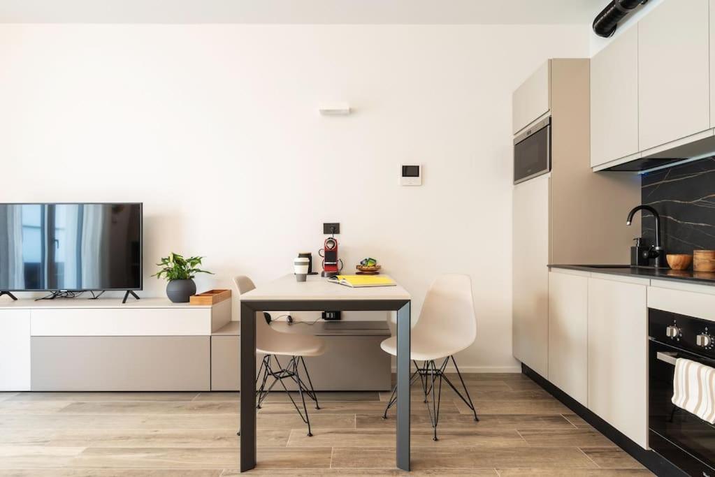 Emotichome 7 Flexyrent Studio Milano Eksteriør bilde